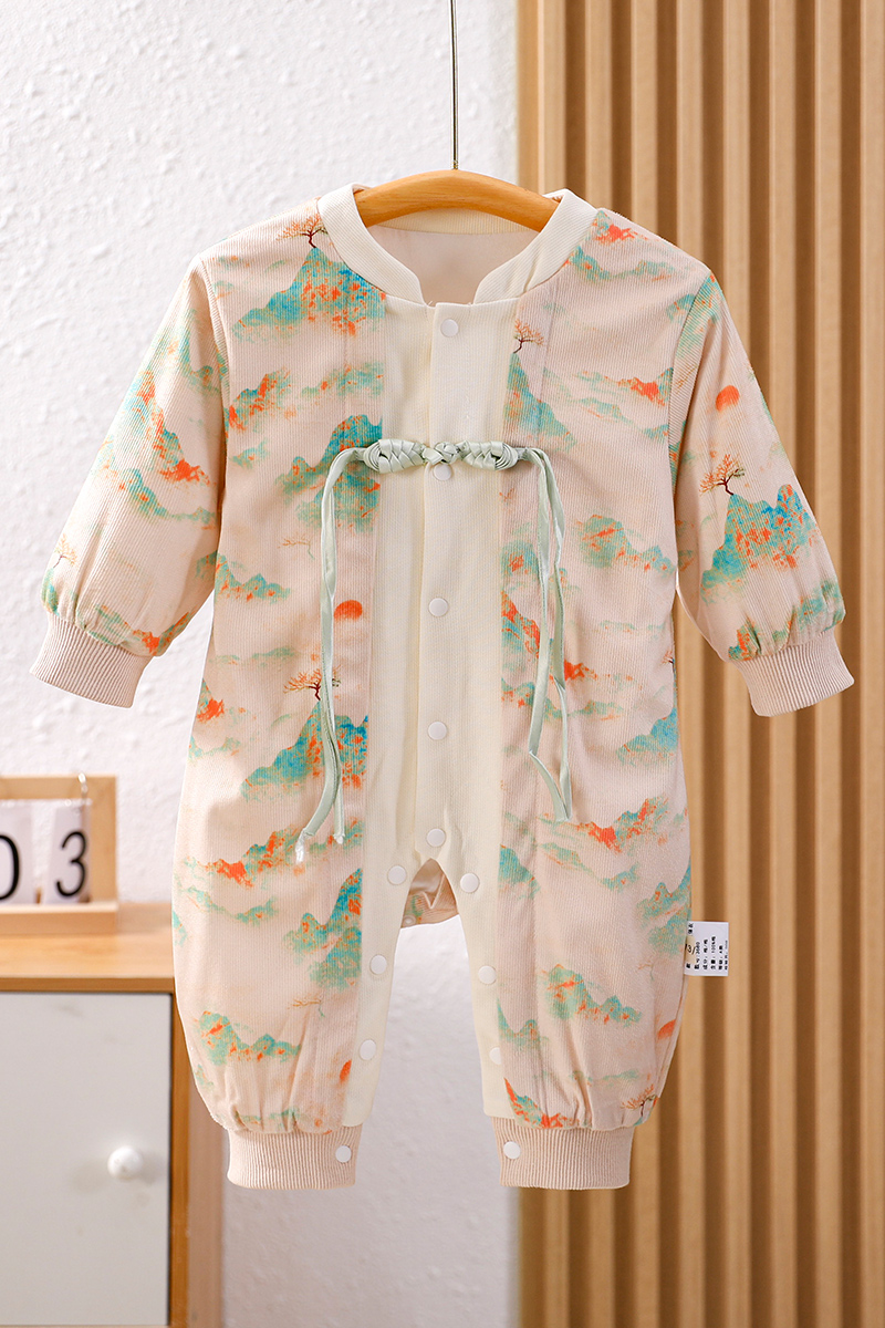 新生婴儿秋季连体衣中国风宝宝外出服双层可爱爬爬服0-18个月新品
