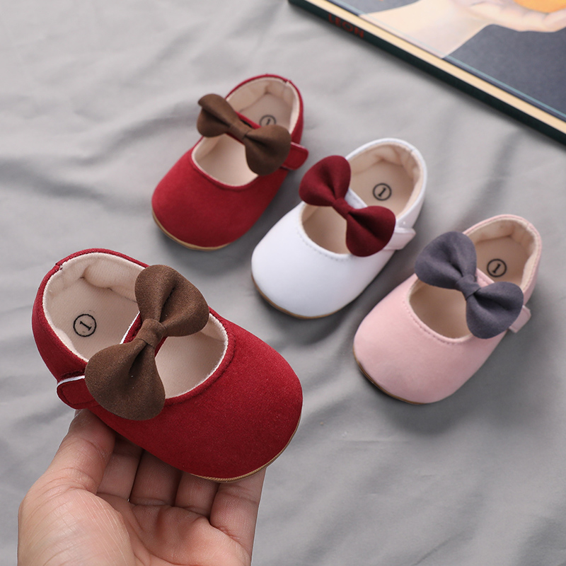婴儿鞋女宝宝百天周岁公主鞋软底学步鞋6-9-12个月外出不掉鞋一岁