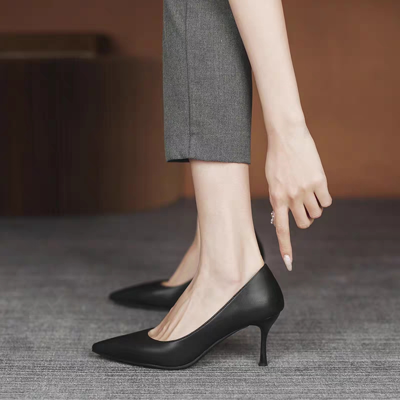 卓诗尼高跟鞋女2023年真皮气质细跟面试乘空黑色软皮工作职业女鞋