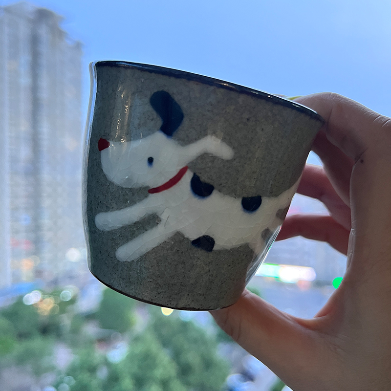 日本进口波佐见烧手绘小狗日式冰裂茶杯斗笠碗马克杯可爱陶瓷餐具