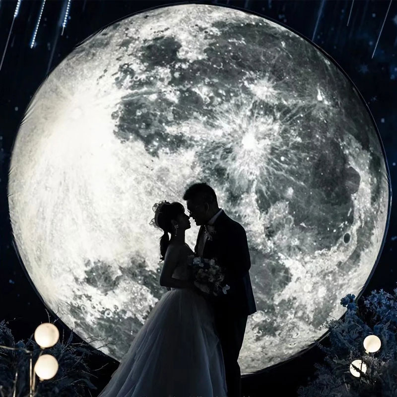 新款婚庆道具发光月球婚礼舞台软膜灯箱影楼舞台装饰背景月亮摆件