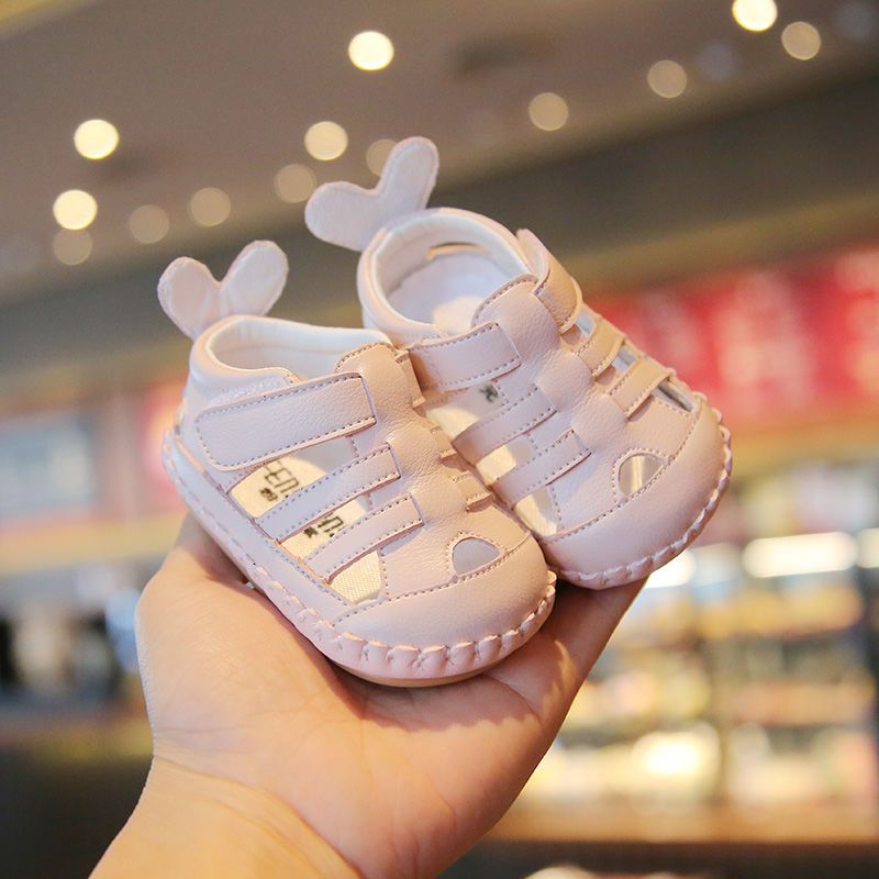 一岁宝宝凉鞋包头软底0-3-6-12月婴儿学步鞋防滑女婴幼儿鞋子夏款