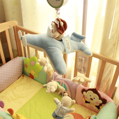 新品初生婴儿床铃毛绒布艺音乐旋转摇铃0到1岁宝宝车挂安抚玩具